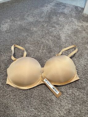 Skims Ultimate push up strapless bra
